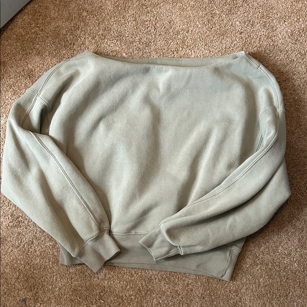 Abercrombie off the shoulder sweater soft collection in green - M